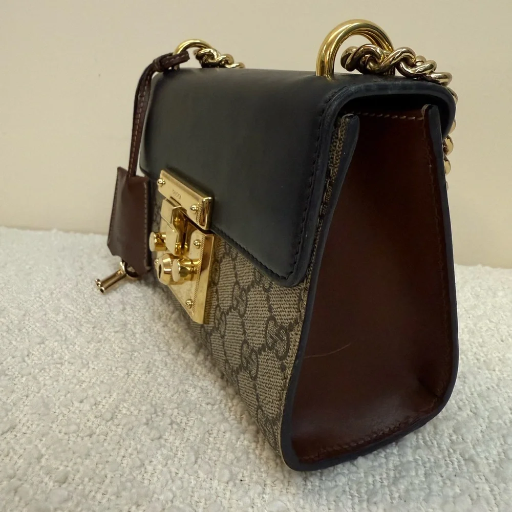 Gucci Padlock Small Supreme Shoulder Bag - Picture 4 of 7